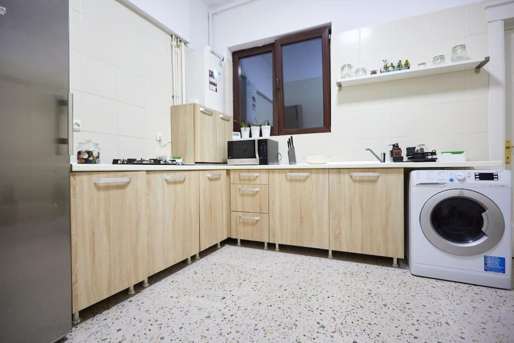 Caragiale Apartment Bukarest Exteriör bild